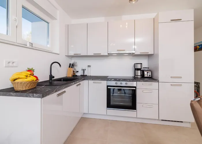 Schmidt Mali * دْغاماي