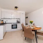 Schmidt Mali Apartment *