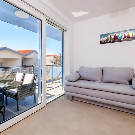 Schmidt Mali Dramalj